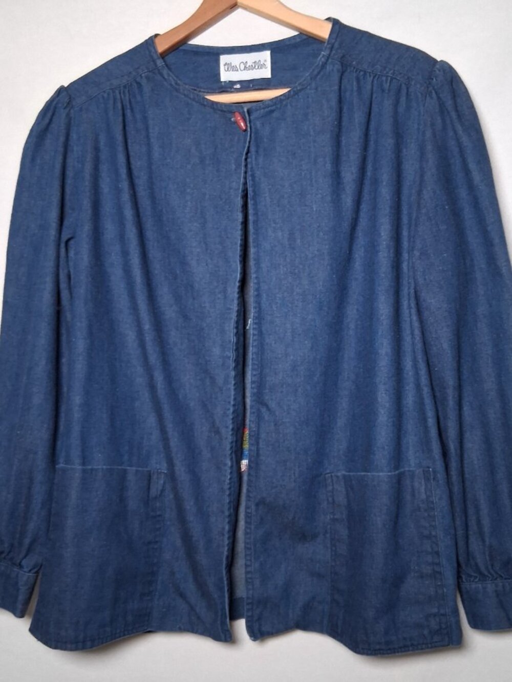 Hot Air Balloon Over Village Cross Stitch Chambray Shirt Large Blue Open Front - Picture 2 of 16